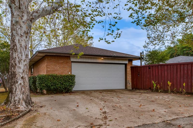6945 Clearglen Drive, Dallas TX 75232 - Photo 29