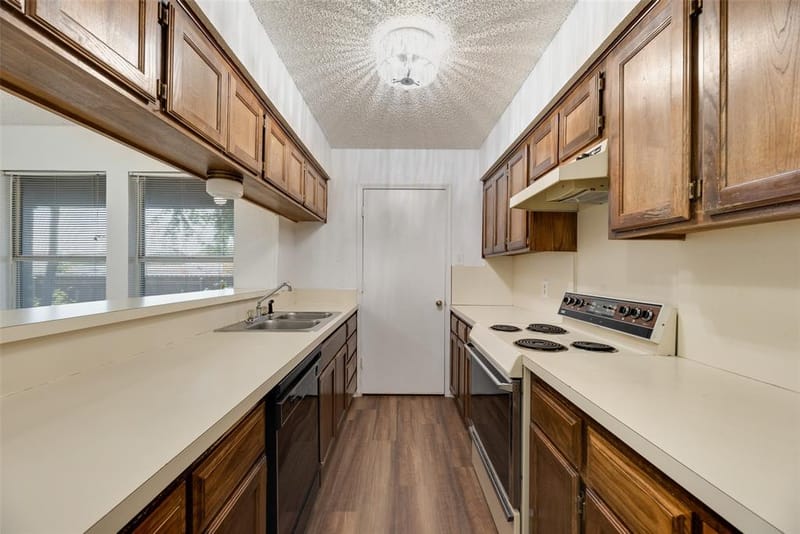 5126 Trail Dust Lane, Arlington TX 76017 - Photo 8