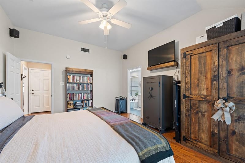 1618 Hyde Park Boulevard, Cleburne TX 76033 - Photo 23