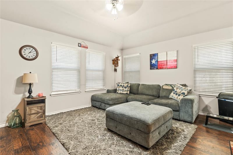3125 Millet Avenue, Fort Worth TX 76105 - Photo 12