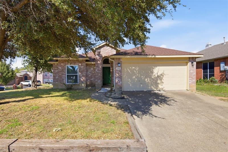 1301 Mill Wood Lane, Garland TX 75040