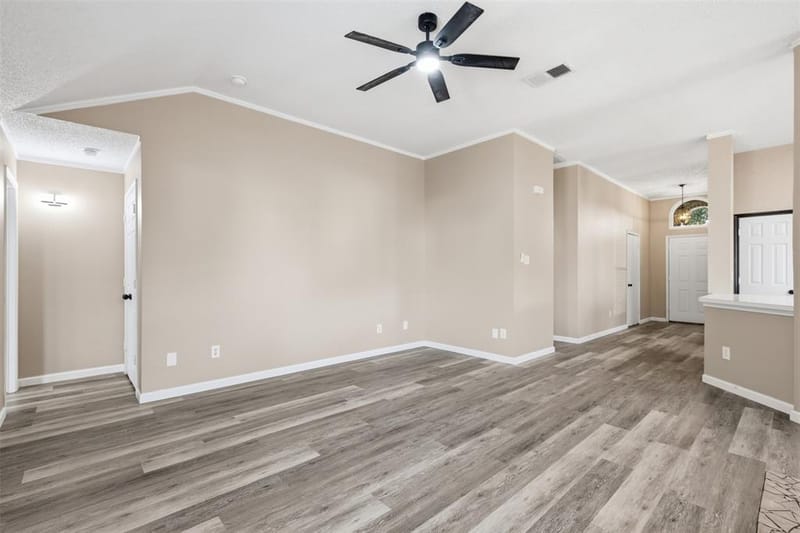 1301 Mill Wood Lane, Garland TX 75040 - Photo 4