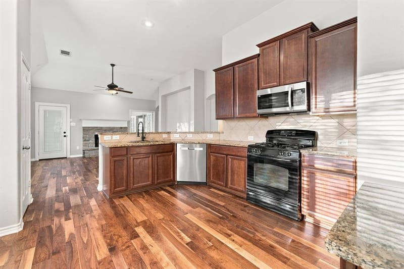 3520 Welsh Court, Fort Worth TX 76244 - Photo 7
