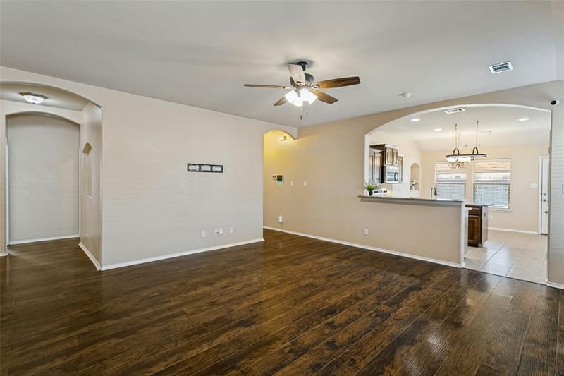 11204 Beechgrove Court, Fort Worth TX 76140 - Photo 12