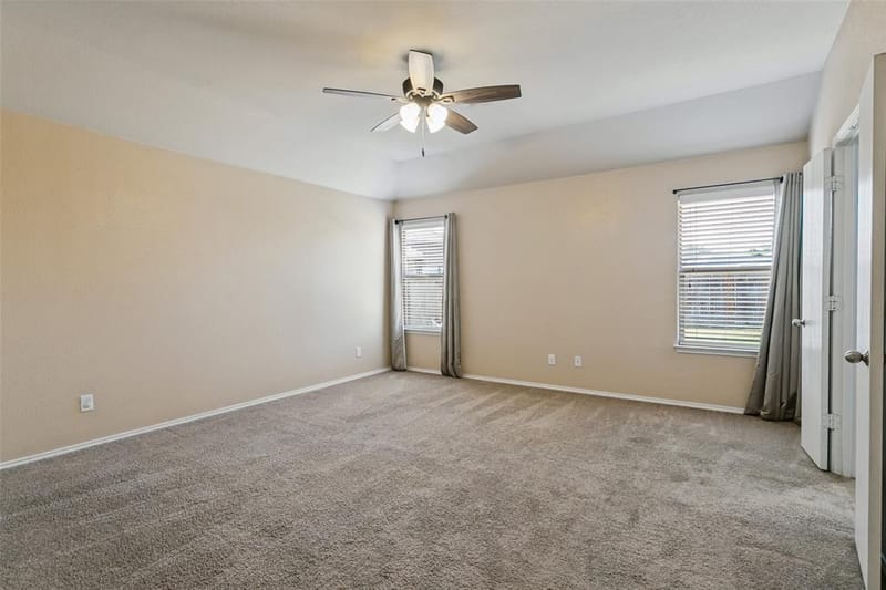 11204 Beechgrove Court, Fort Worth TX 76140 - Photo 15