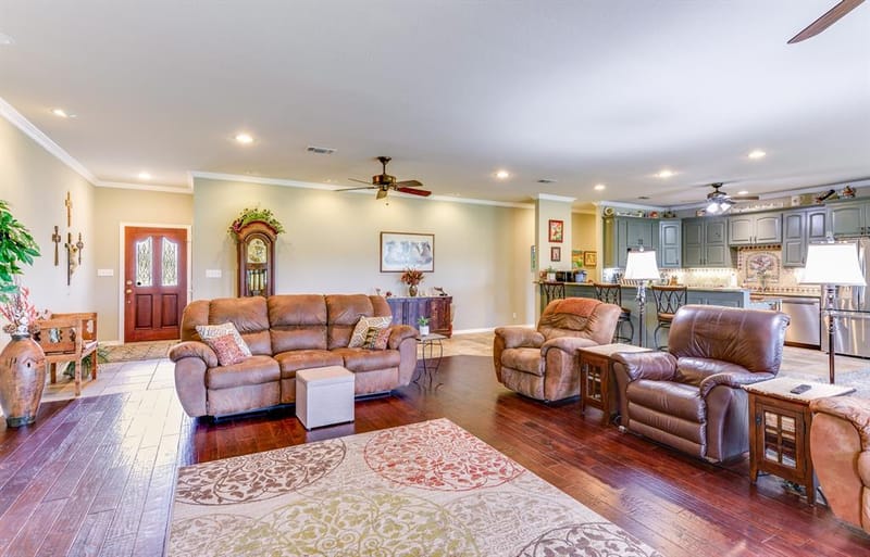 9508 Nutcracker Court, Granbury TX 76049 - Photo 13