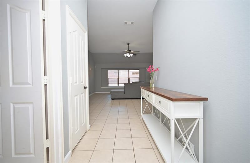 1409 Fox Glen Trail, Mansfield TX 76063 - Photo 3