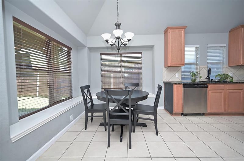 1409 Fox Glen Trail, Mansfield TX 76063 - Photo 10