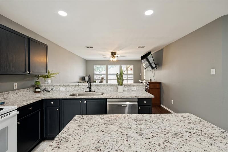 2224 Southway, Denton TX 76207 - Photo 12