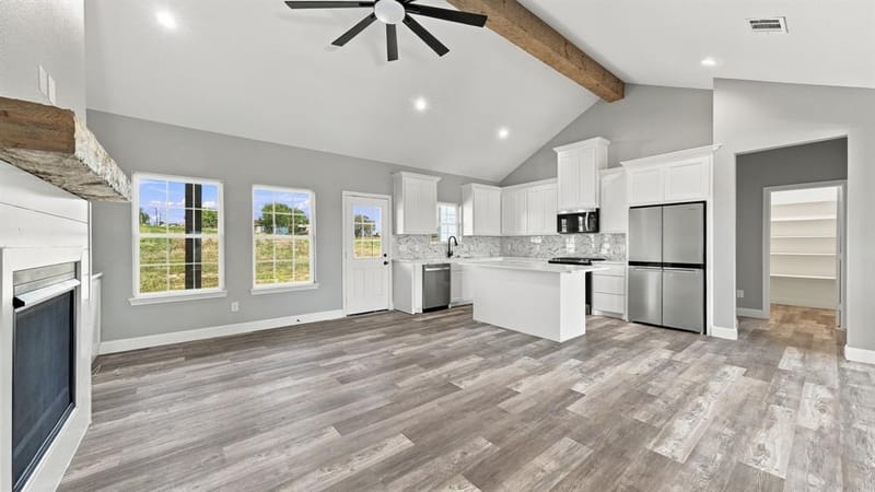 1021 Don Eve Court, Azle TX 76020 - Photo 11
