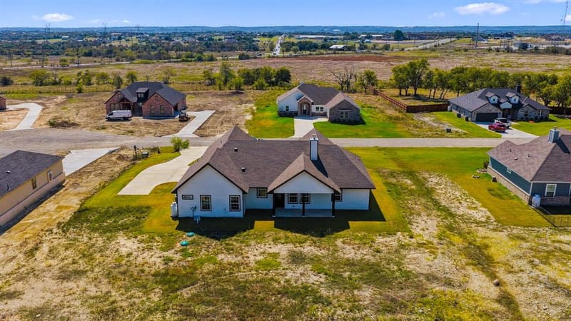 1021 Don Eve Court, Azle TX 76020 - Photo 35
