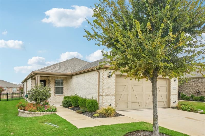 7665 Parade Drive, Little Elm TX 76227 - Photo 2