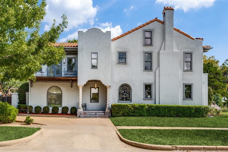 6703 Country Club Circle, Dallas TX 75214