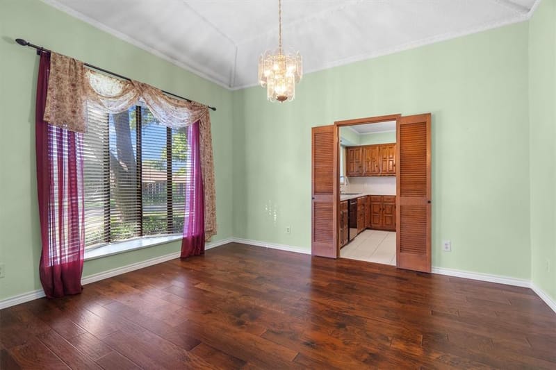 1305 Stonewood Drive, Carrollton TX 75006 - Photo 6