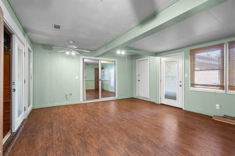 1305 Stonewood Drive, Carrollton TX 75006 - Photo 22