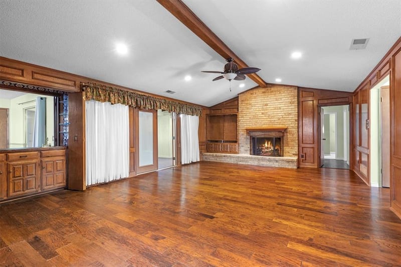 1305 Stonewood Drive, Carrollton TX 75006 - Photo 9