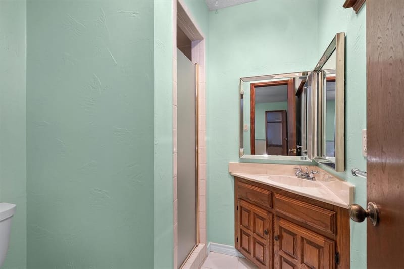 1305 Stonewood Drive, Carrollton TX 75006 - Photo 21