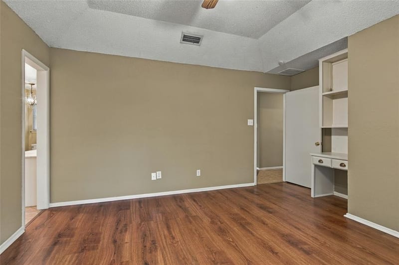 2935 Ridgewood Drive, Grapevine TX 76051 - Photo 7