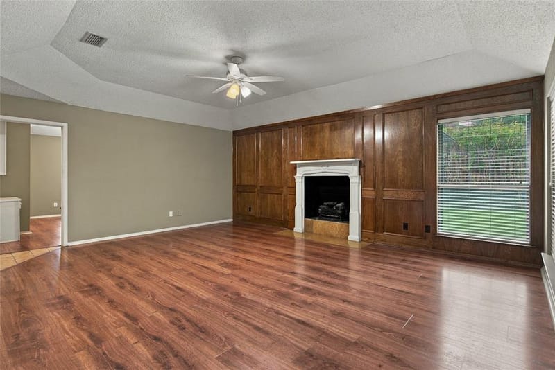 2935 Ridgewood Drive, Grapevine TX 76051 - Photo 3