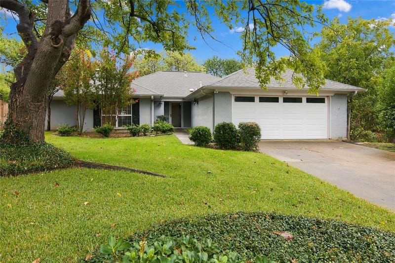 2935 Ridgewood Drive, Grapevine TX 76051
