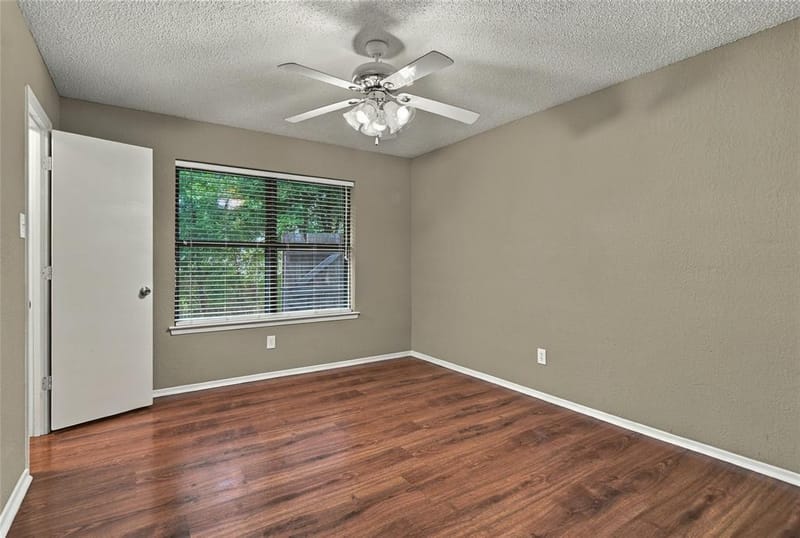 2935 Ridgewood Drive, Grapevine TX 76051 - Photo 11
