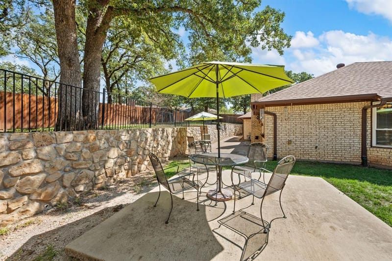 3500 Primrose Lane, Bedford TX 76021 - Photo 37