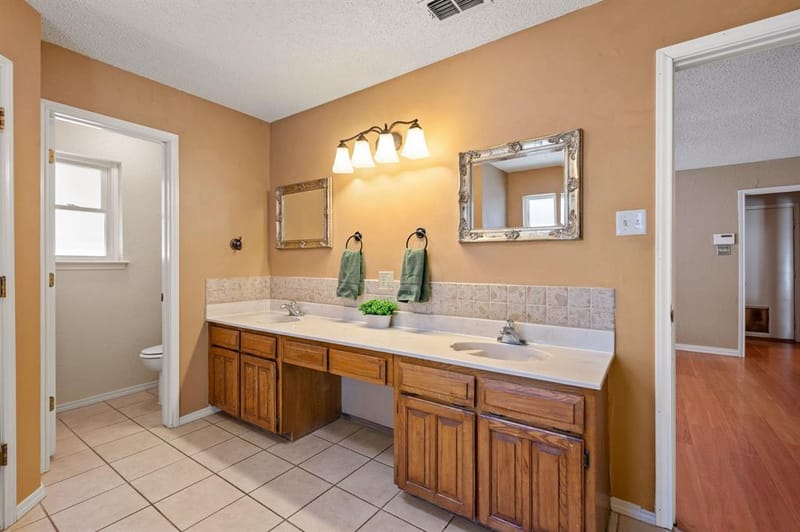 3500 Primrose Lane, Bedford TX 76021 - Photo 11