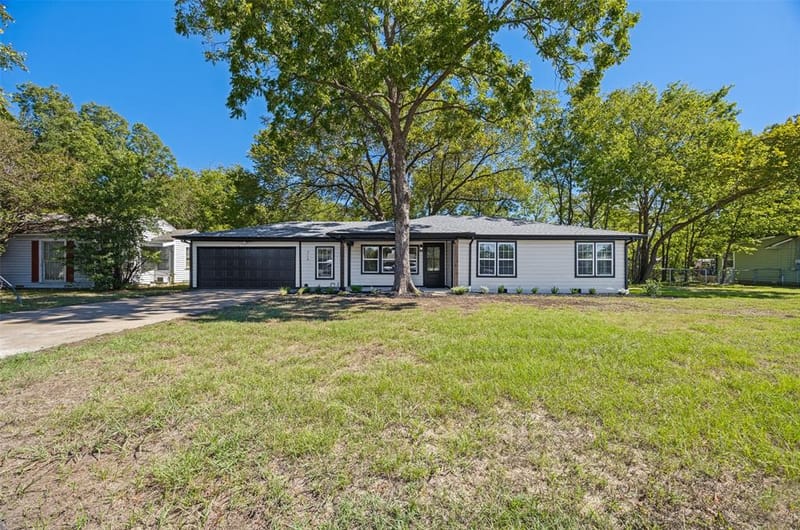 718 N Union Street, Whitesboro TX 76273