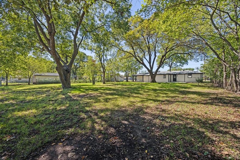 718 N Union Street, Whitesboro TX 76273 - Photo 30