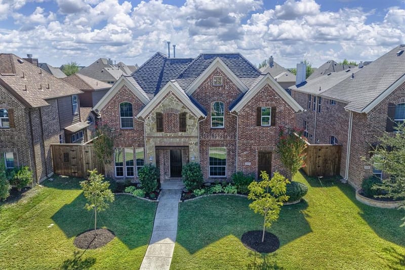 1111 Fossil Lake Drive, Frisco TX 75036 - Photo 2