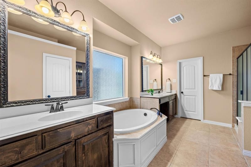 1111 Fossil Lake Drive, Frisco TX 75036 - Photo 18