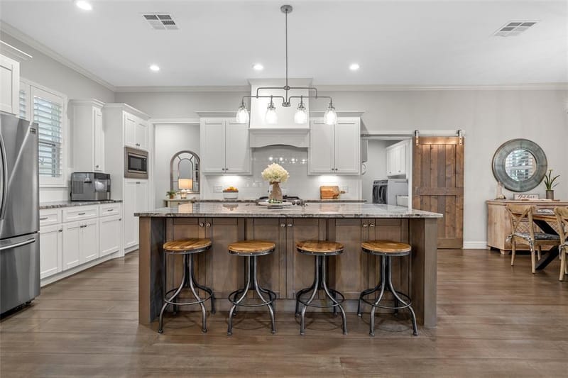 320 Kandus Cove, China Spring TX 76633 - Photo 12