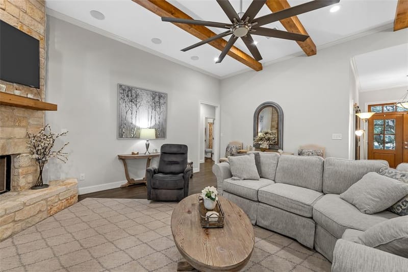 320 Kandus Cove, China Spring TX 76633 - Photo 7