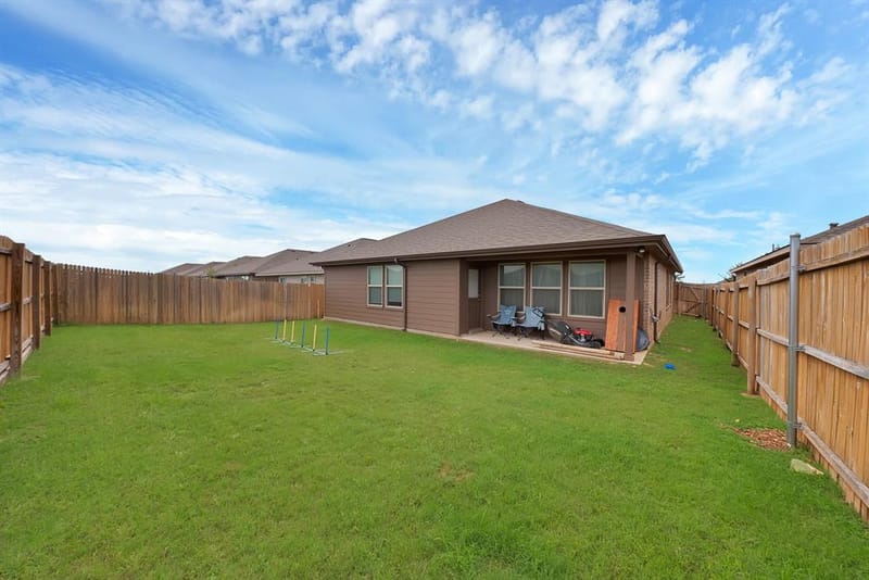 228 Foxhunter Street, Fort Worth TX 76131 - Photo 30