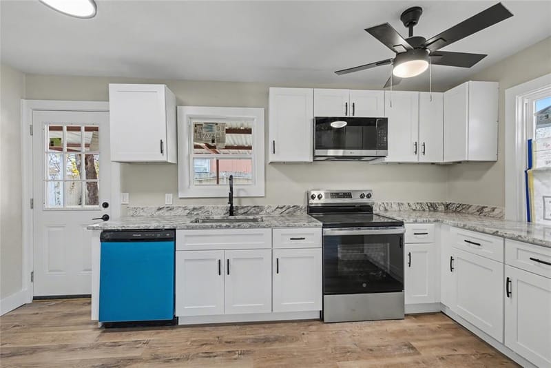 4220 Ramey Avenue, Fort Worth TX 76105 - Photo 13