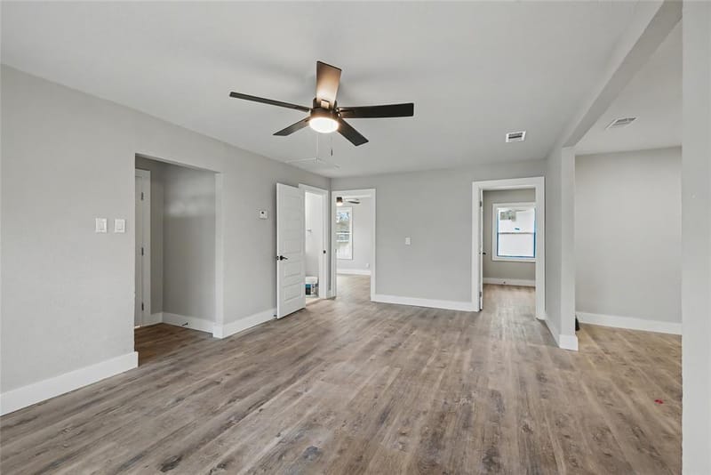 4220 Ramey Avenue, Fort Worth TX 76105 - Photo 12