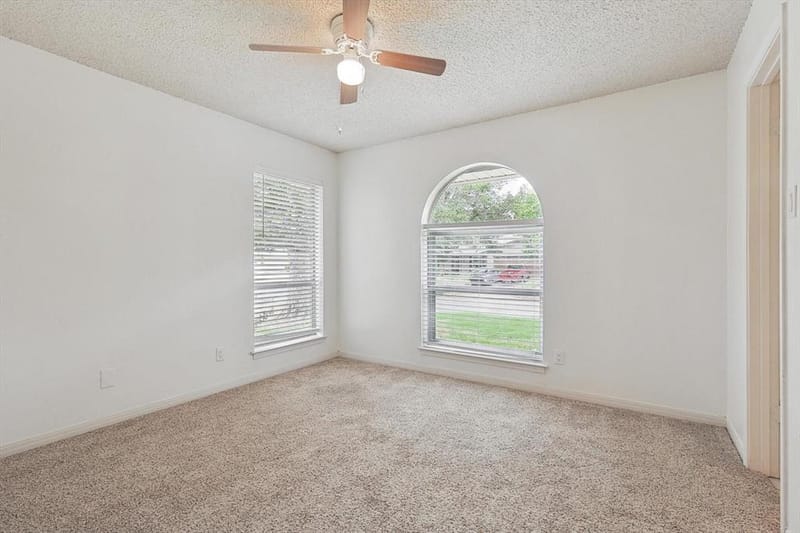 2320 Georgetown Drive, Denton TX 76201 - Photo 4