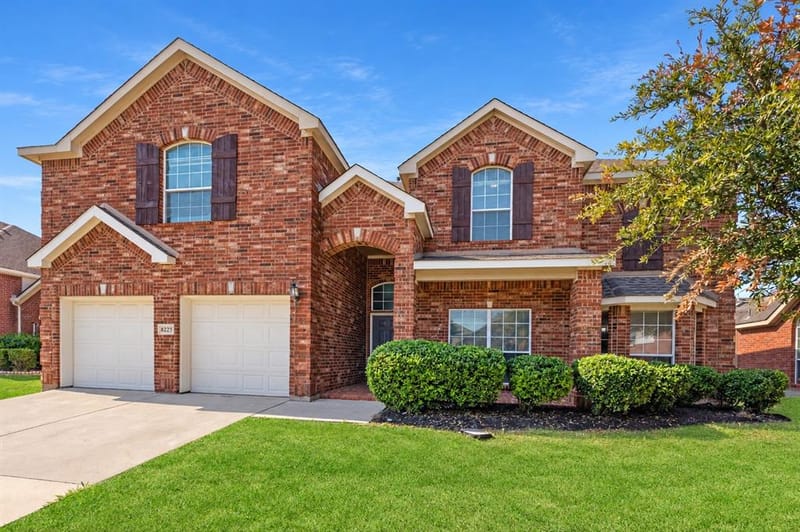 8225 Painted Tree Trail, Fort Worth TX 76131 - Photo 36