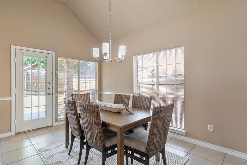 8225 Painted Tree Trail, Fort Worth TX 76131 - Photo 5