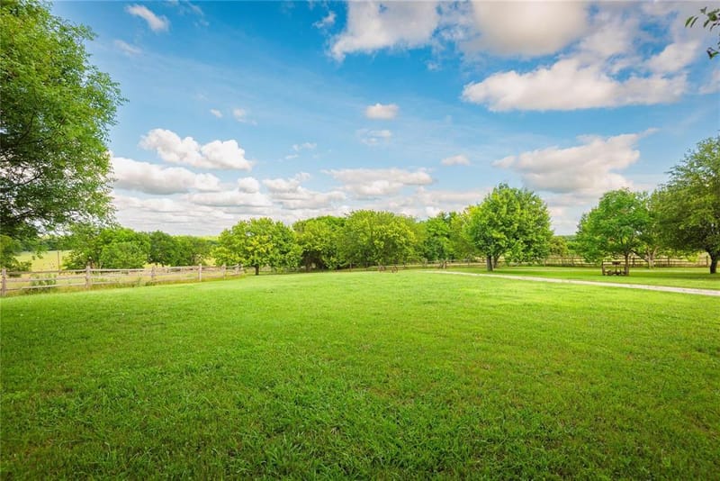 8685 FM 1827, Anna TX 75409 - Photo 38
