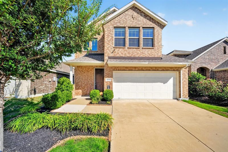 5534 Yarborough Drive, Forney TX 75126 - Photo 2