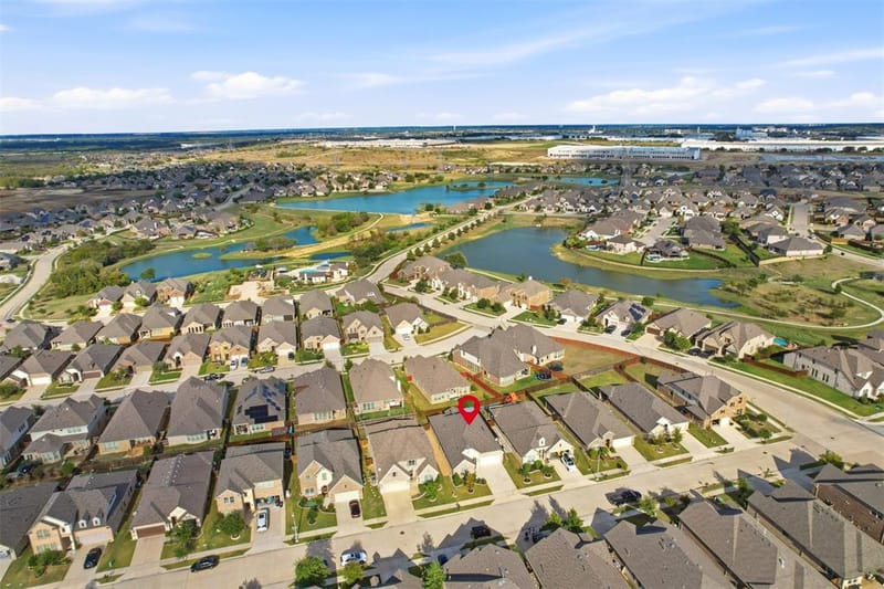 14616 Spitfire Trail, Fort Worth TX 76262 - Photo 35