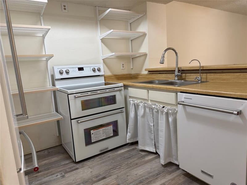 9807 Walnut Street # 107, Dallas TX 75243 - Photo 8