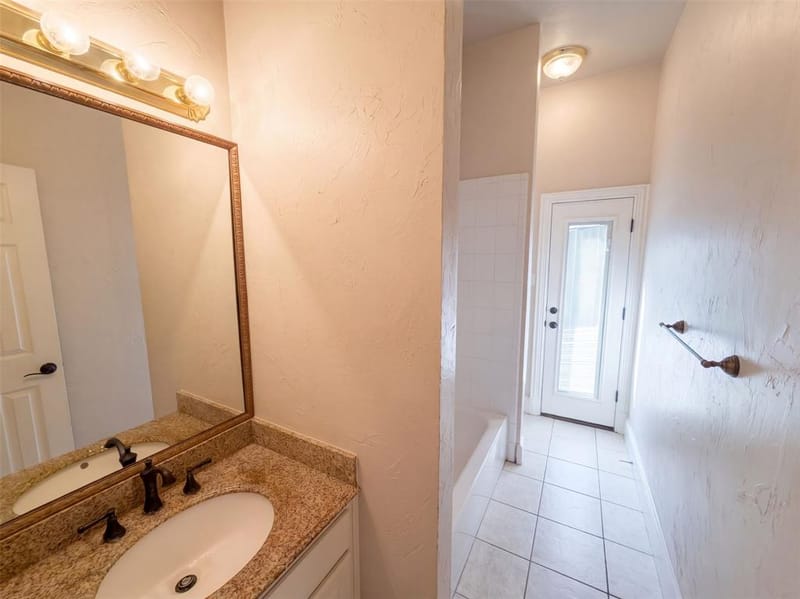 9313 Dosier Cove W, Fort Worth TX 76179 - Photo 16