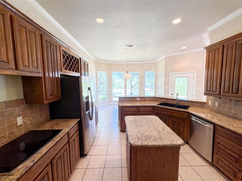 9313 Dosier Cove W, Fort Worth TX 76179 - Photo 8