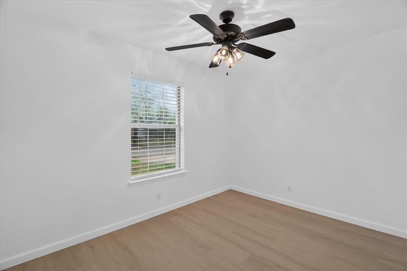 617 S Waxahachie Street, Mansfield TX 76063 - Photo 17
