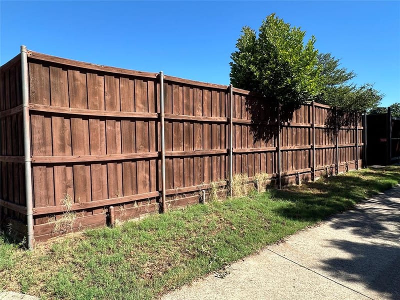 7310 Whispering Pines Drive, Dallas TX 75248 - Photo 25