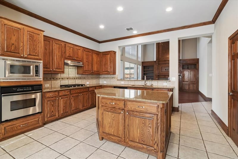 8323 Albritton Drive, Frisco TX 75036 - Photo 16