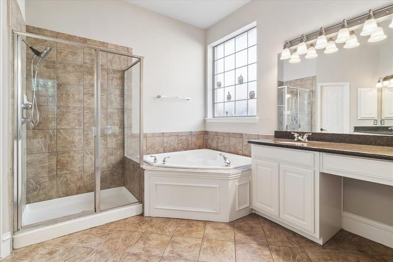 8323 Albritton Drive, Frisco TX 75036 - Photo 22