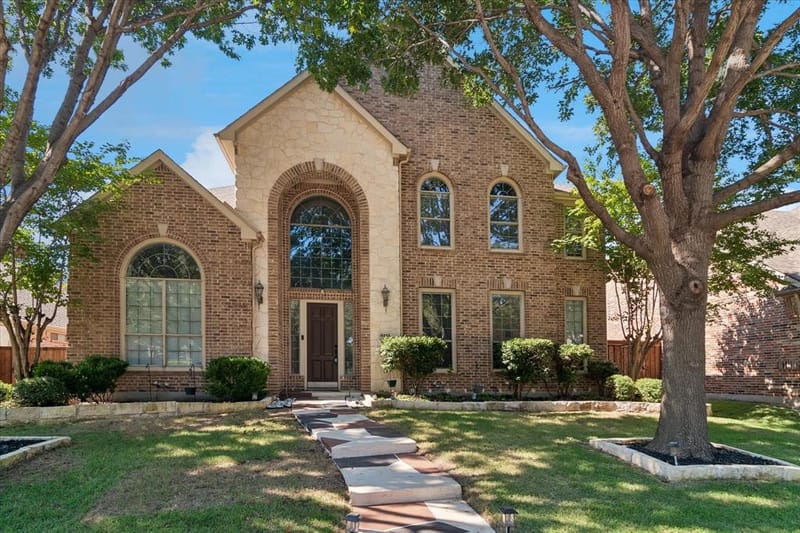 8323 Albritton Drive, Frisco TX 75036